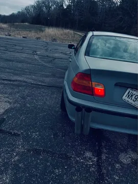 2003 BMW 3 Series 325i Sedan