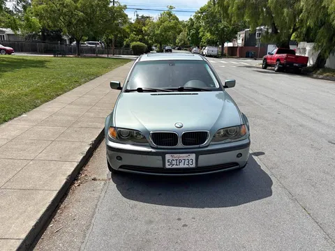 2003 BMW 325xi Sedan