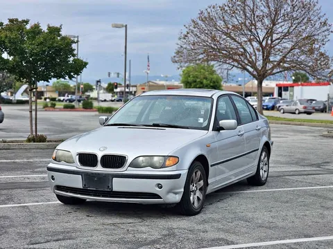 2003 BMW 325xi Sedan