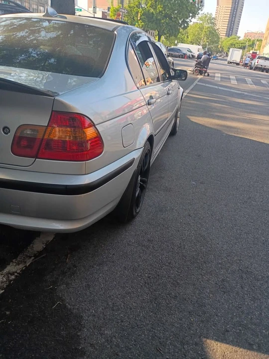 2003 BMW E46 3 Series - Image 3 of 4