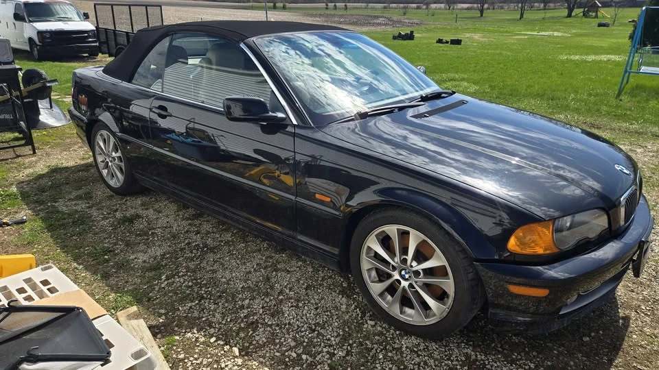 2003 BMW E46 330i & 330Ci - Image 2 of 6