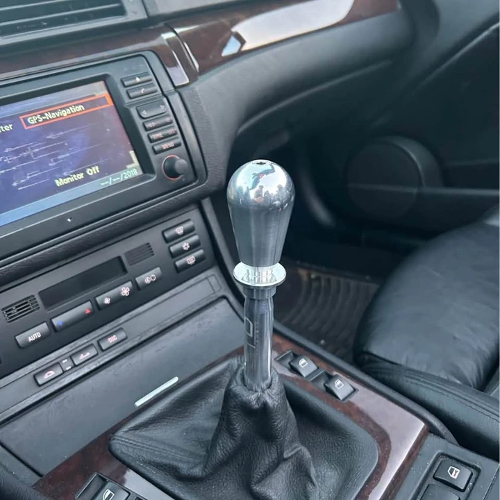 2003 BMW E46 330i & 330Ci - Image 7 of 16