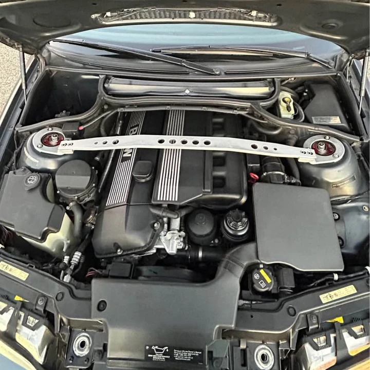 2003 BMW E46 330i & 330Ci - Image 15 of 16