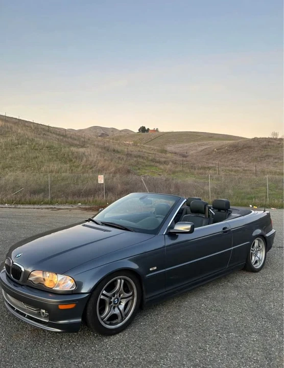2003 BMW E46 330i & 330Ci - Image 3 of 16
