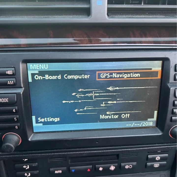 2003 BMW E46 330i & 330Ci - Image 8 of 16