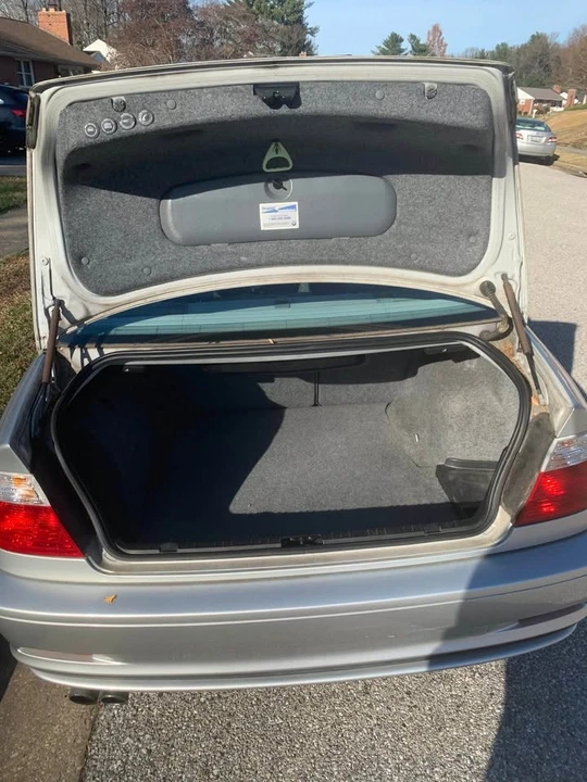 2003 BMW E46 330i & 330Ci - Image 5 of 9