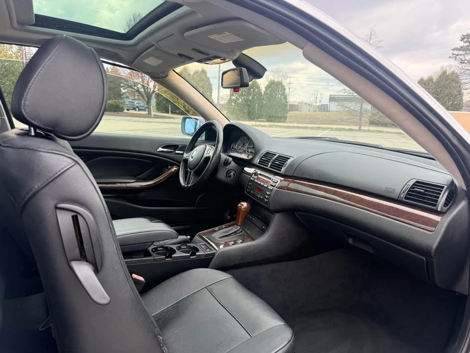 2003 BMW E46 330i & 330Ci - Image 6 of 7