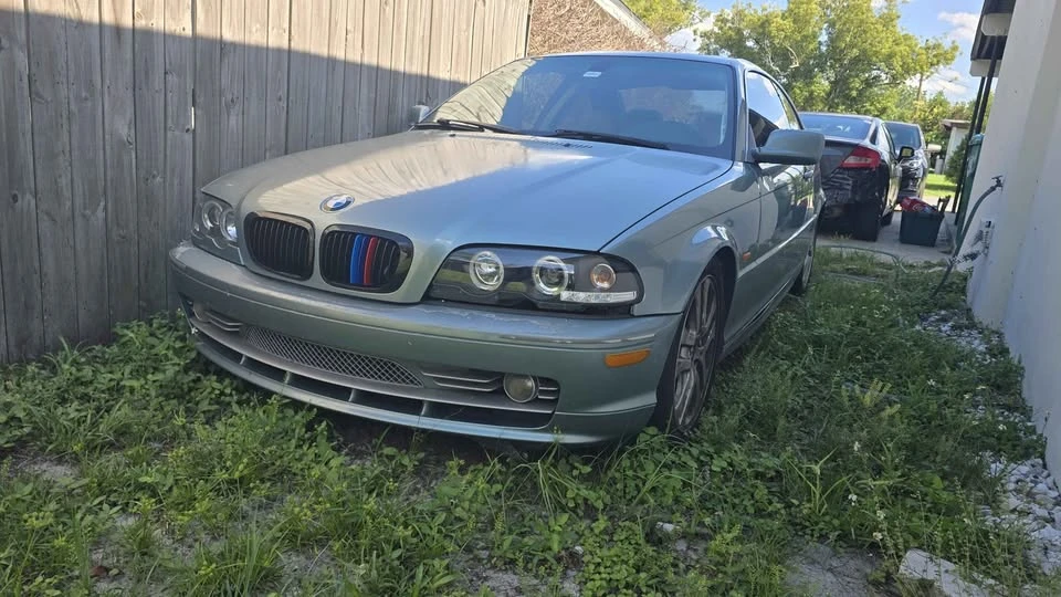 2003 BMW E46 330i & 330Ci - Image 10 of 12