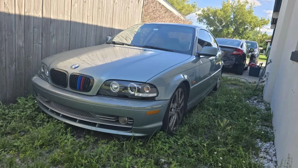 2003 BMW E46 330i & 330Ci - Image 8 of 12