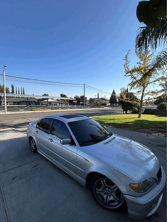 2003 BMW E46 330i & 330Ci - Image 3 of 7