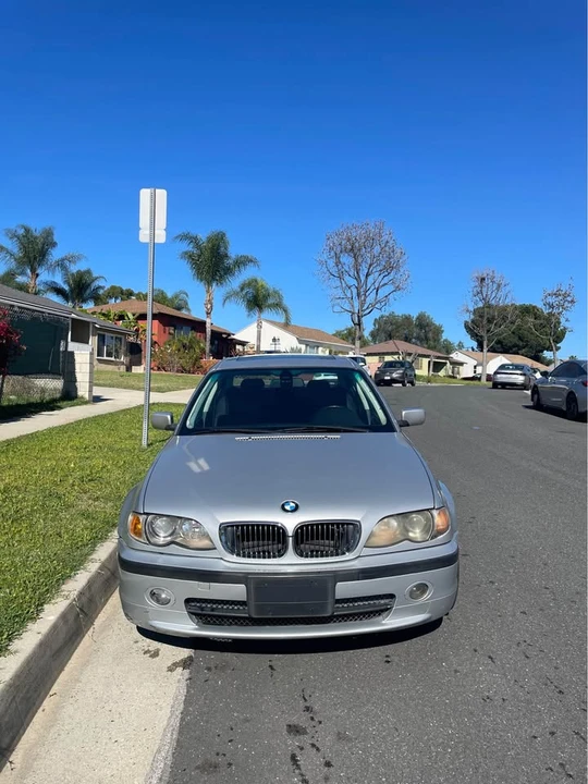 2003 BMW E46 330i & 330Ci - Image 2 of 17