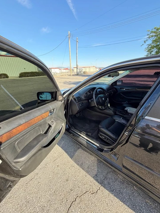 2003 BMW E46 330i & 330Ci - Image 5 of 8
