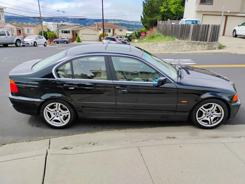 2003 BMW E46 330i & 330Ci - Image 6 of 14