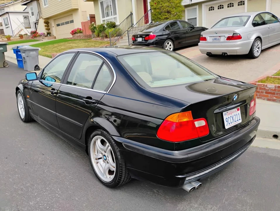 2003 BMW E46 330i & 330Ci - Image 3 of 14