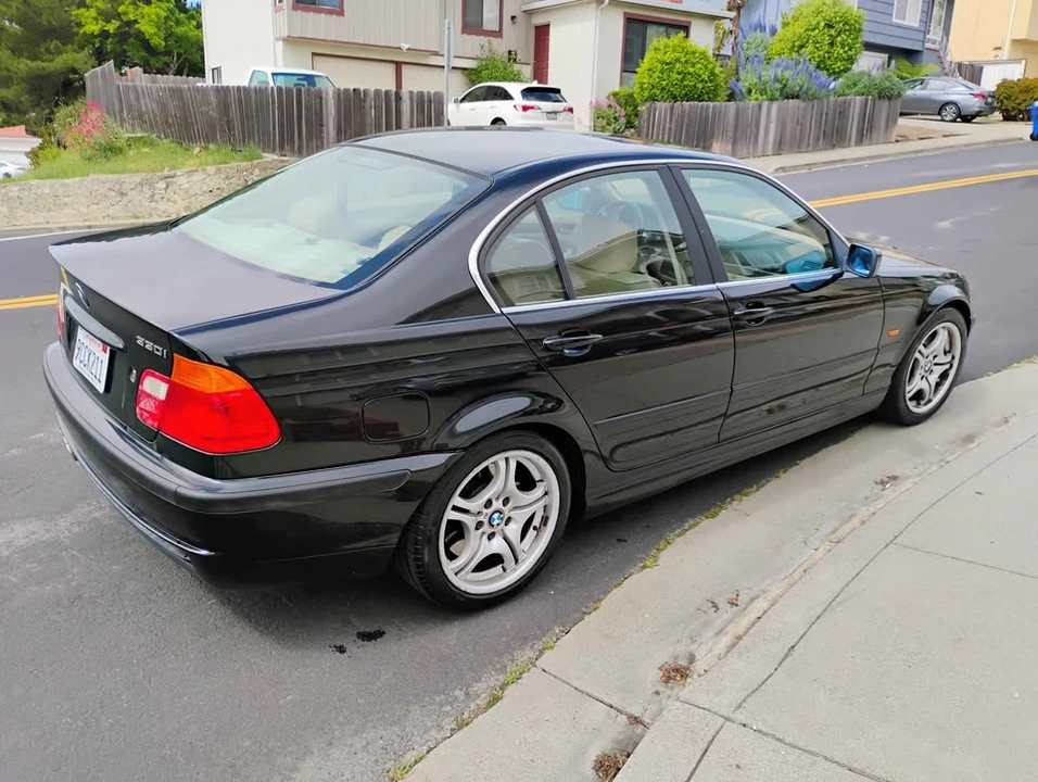 2003 BMW E46 330i & 330Ci - Image 5 of 14
