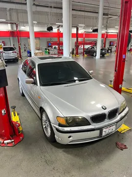 2003 BMW 330i Sedan