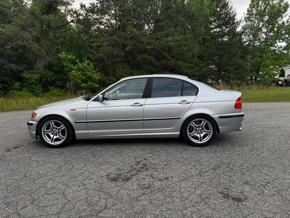 2003 BMW E46 330i & 330Ci - Image 4 of 17