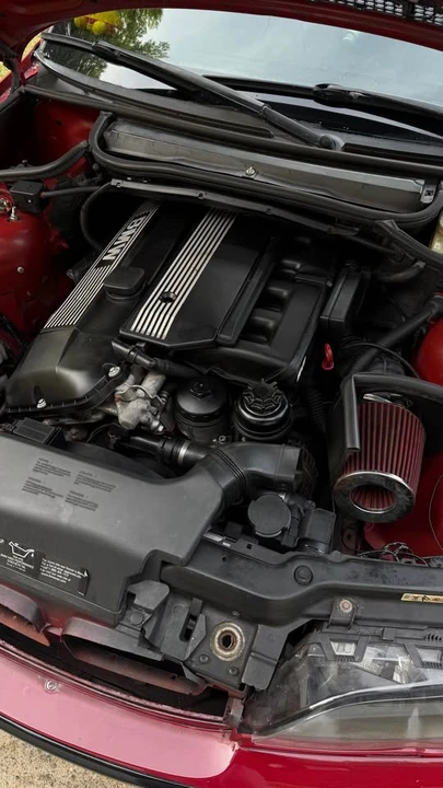 2003 BMW E46 330i & 330Ci - Image 4 of 6