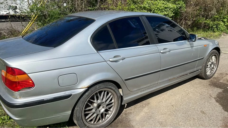 2003 BMW E46 330i & 330Ci - Image 6 of 12