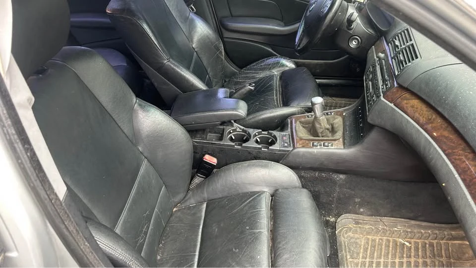 2003 BMW E46 330i & 330Ci - Image 10 of 12