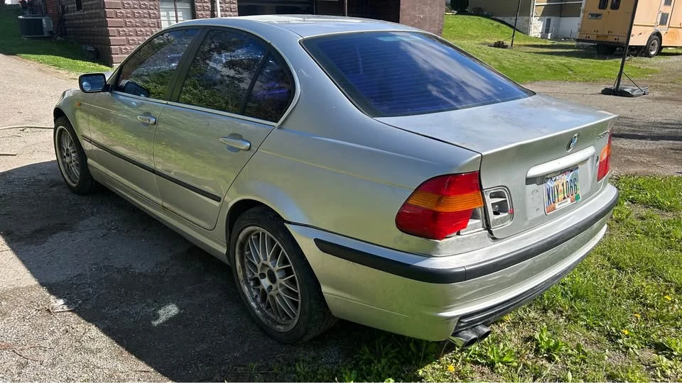 2003 BMW E46 330i & 330Ci - Image 4 of 12