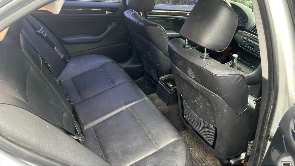 2003 BMW E46 330i & 330Ci - Image 11 of 12