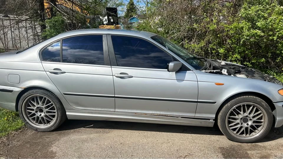 2003 BMW E46 330i & 330Ci - Image 7 of 12