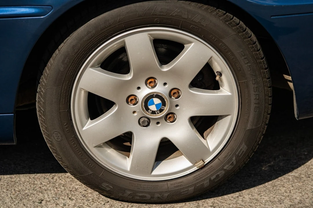 2003 BMW E46 3 Series - Image 25 of 30