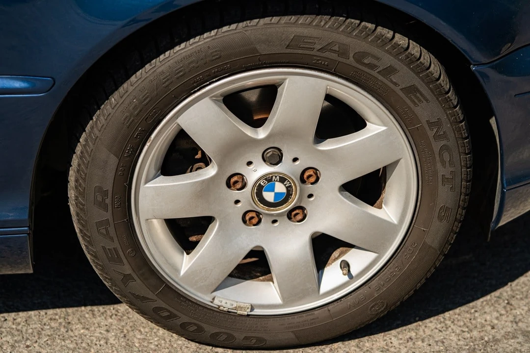2003 BMW E46 3 Series - Image 28 of 30