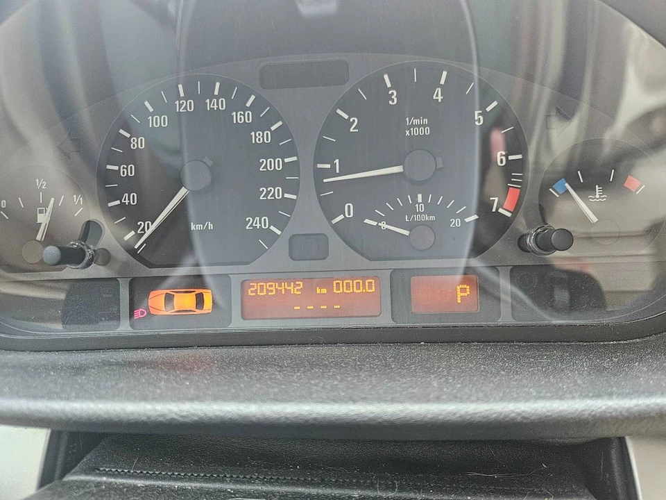 2003 BMW E46 3 Series - Image 6 of 9