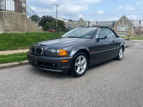 2003 BMW 325i Convertible