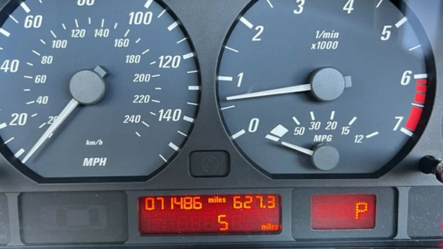 2003 BMW E46 3 Series - Image 8 of 18