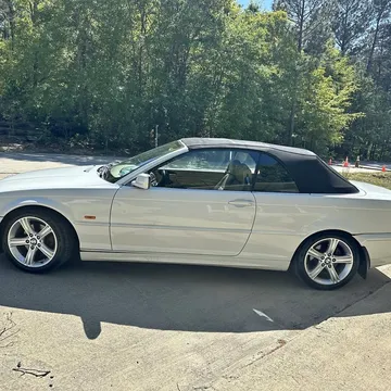 2003 BMW 325ci