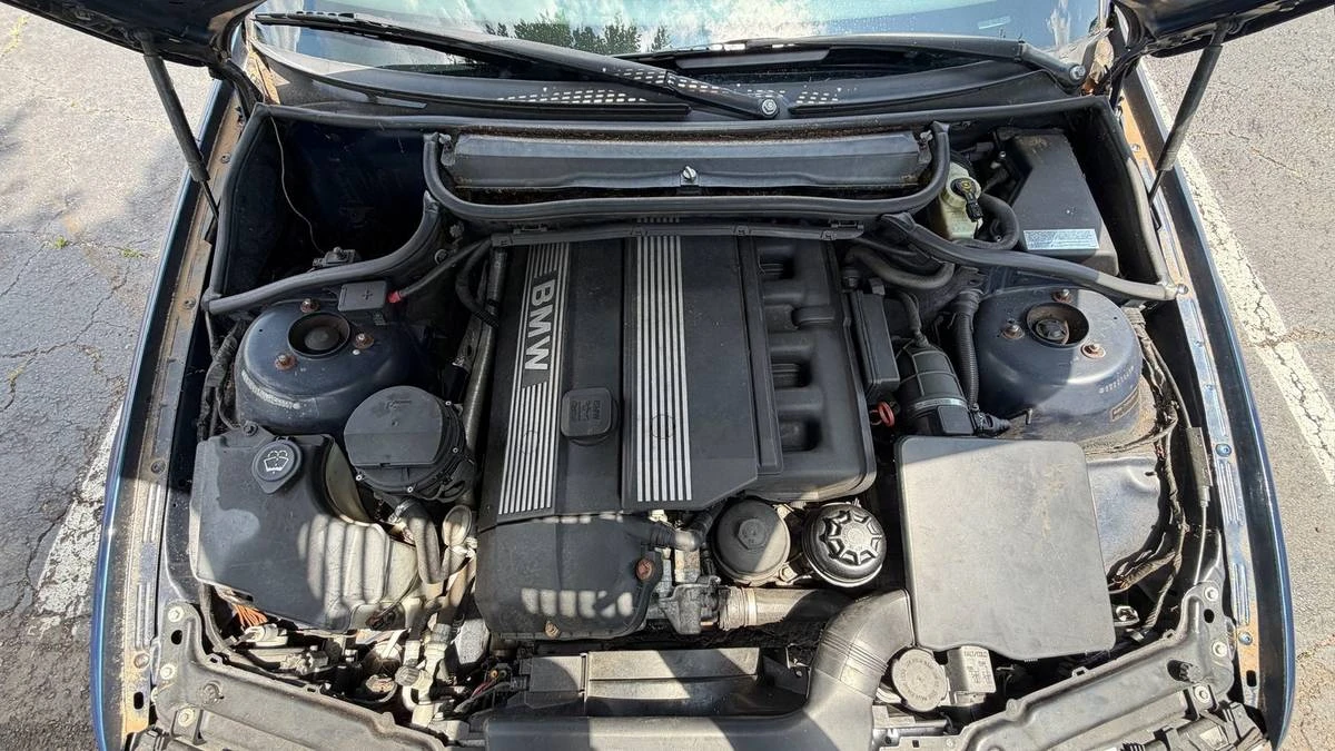 2003 BMW E46 3 Series - Image 9 of 19