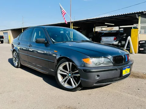 2003 BMW 325i