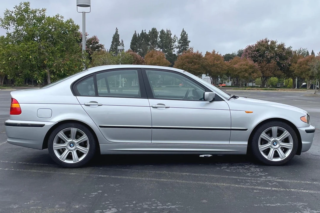 2003 BMW E46 3 Series - Image 3 of 31