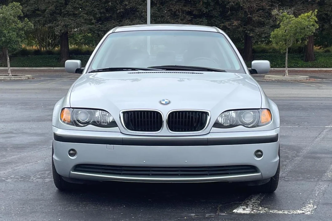 2003 BMW E46 3 Series - Image 2 of 31