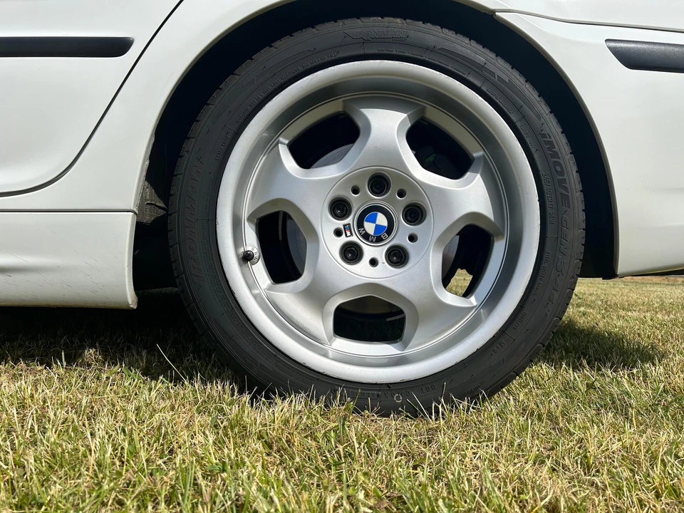2003 BMW E46 3 Series - Image 28 of 31