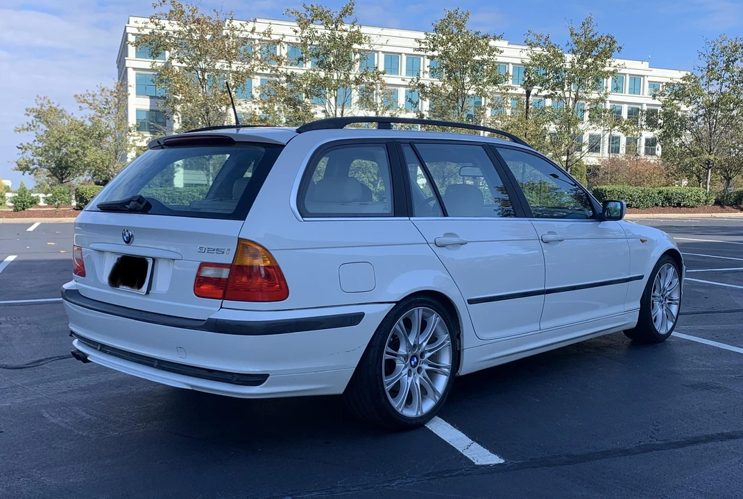 2003 BMW E46 3 Series - Image 3 of 31
