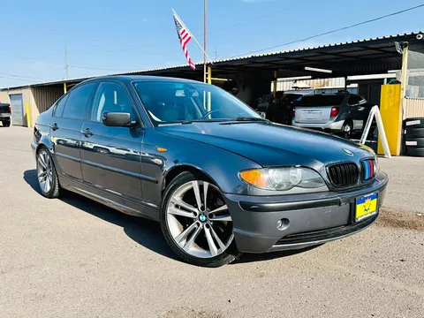 2003 BMW 325i