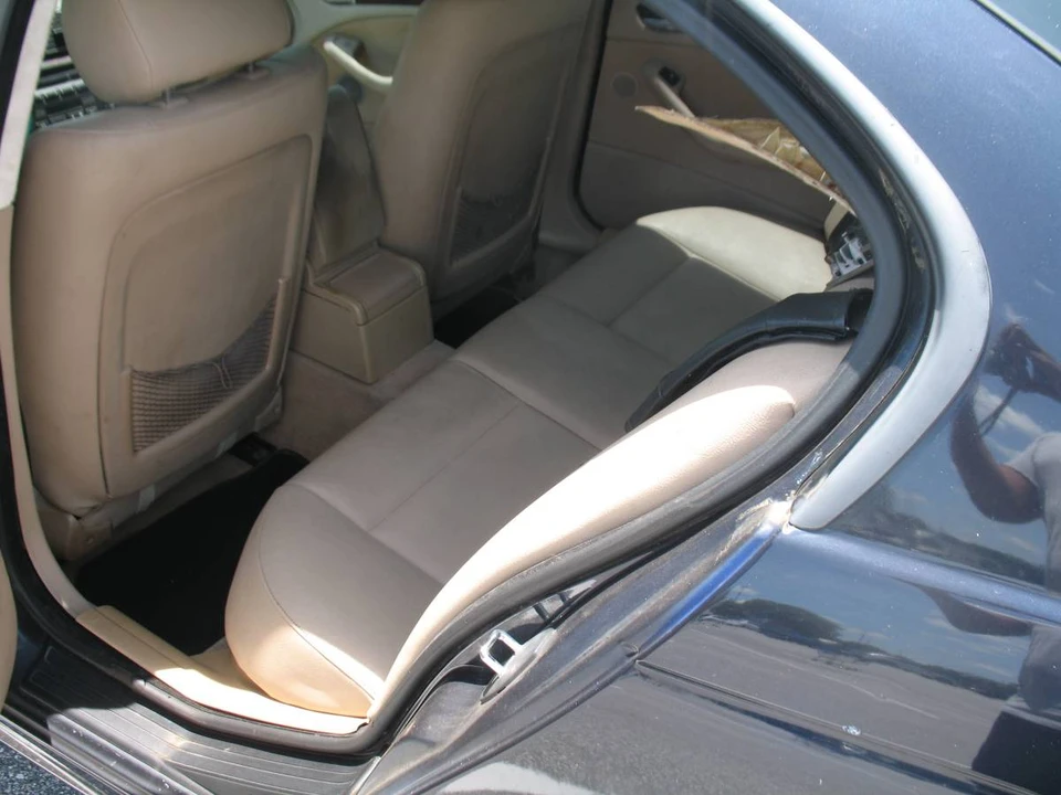 2003 BMW E46 3 Series - Image 15 of 20