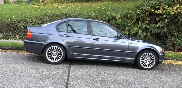 2003 BMW 325xi