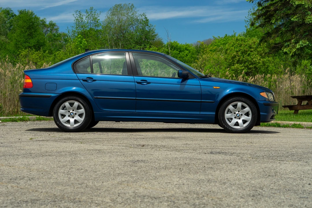 2003 BMW - Image 10 of 31