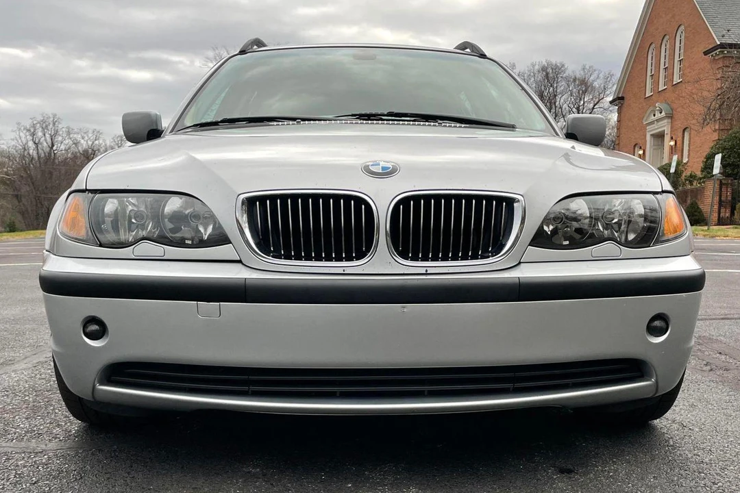 2003 BMW E46 3 Series - Image 2 of 31