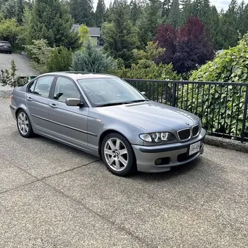 2003 BMW 325xi Sedan