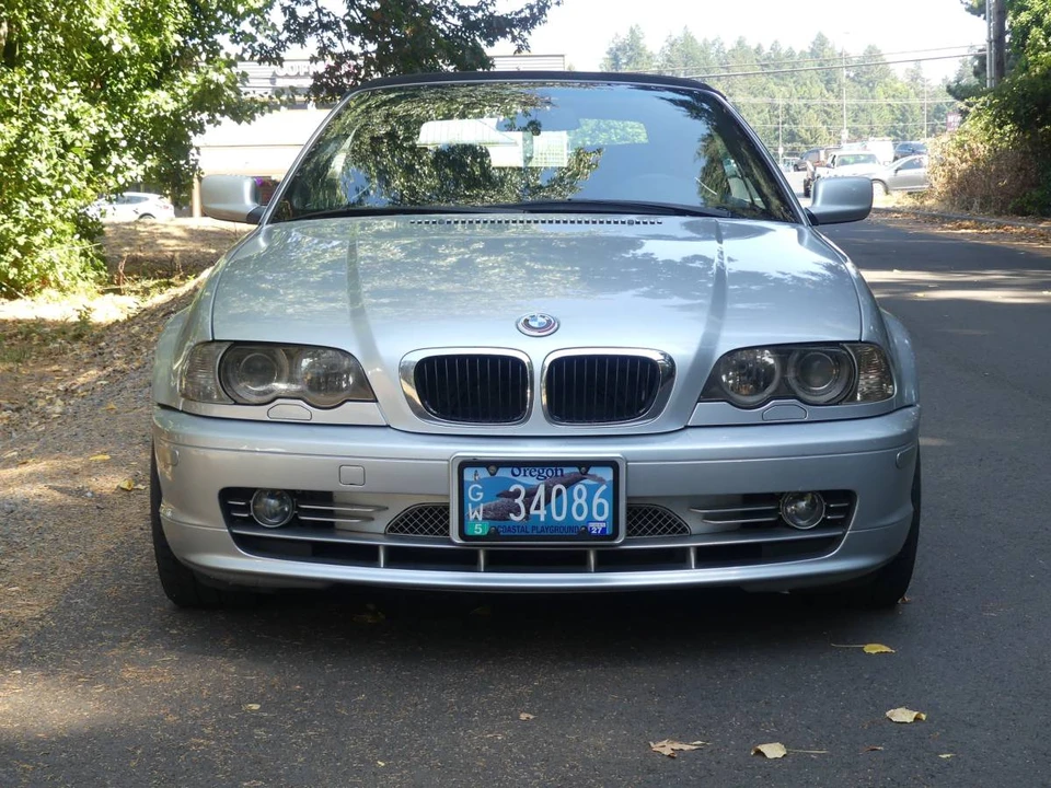 2003 BMW E46 330i & 330Ci - Image 9 of 20