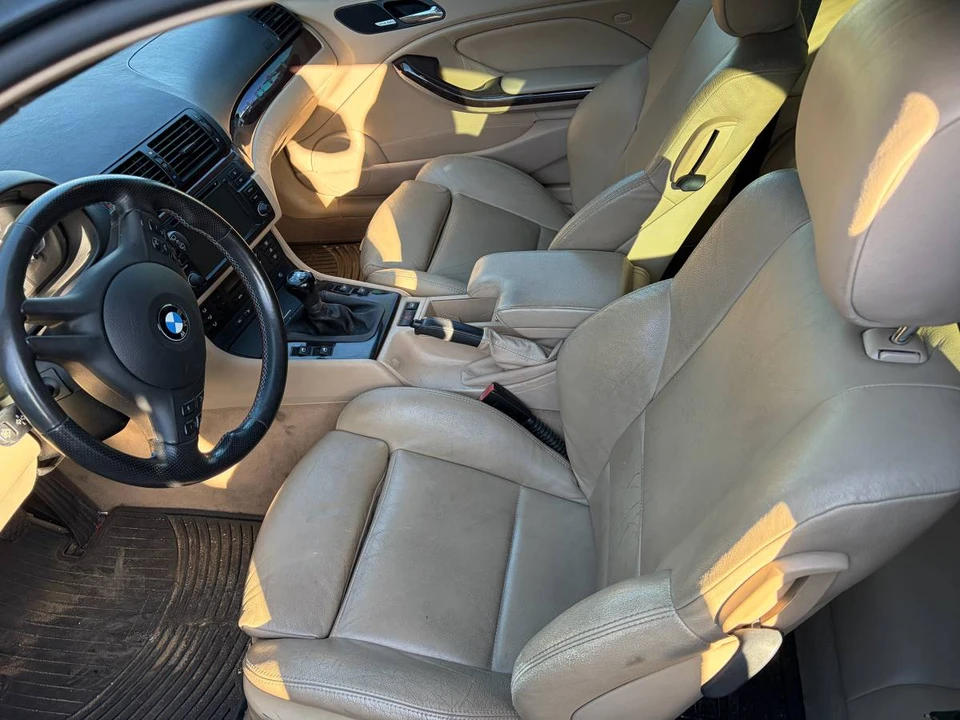 2003 BMW E46 330i & 330Ci - Image 9 of 12