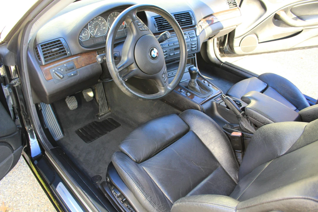 2003 BMW E46 330i & 330Ci - Image 28 of 31