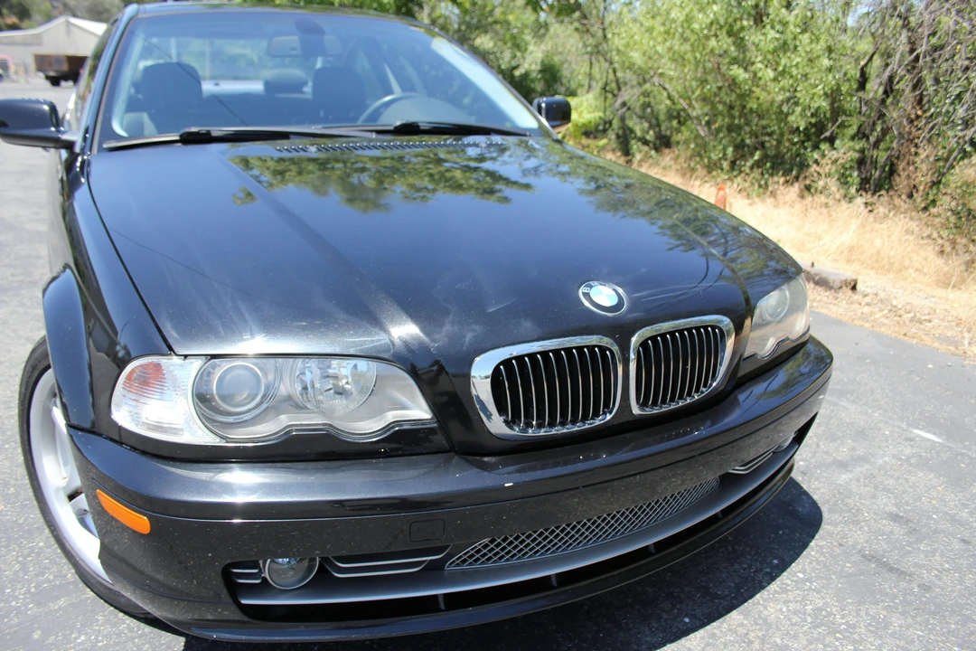 2003 BMW E46 330i & 330Ci - Image 8 of 31
