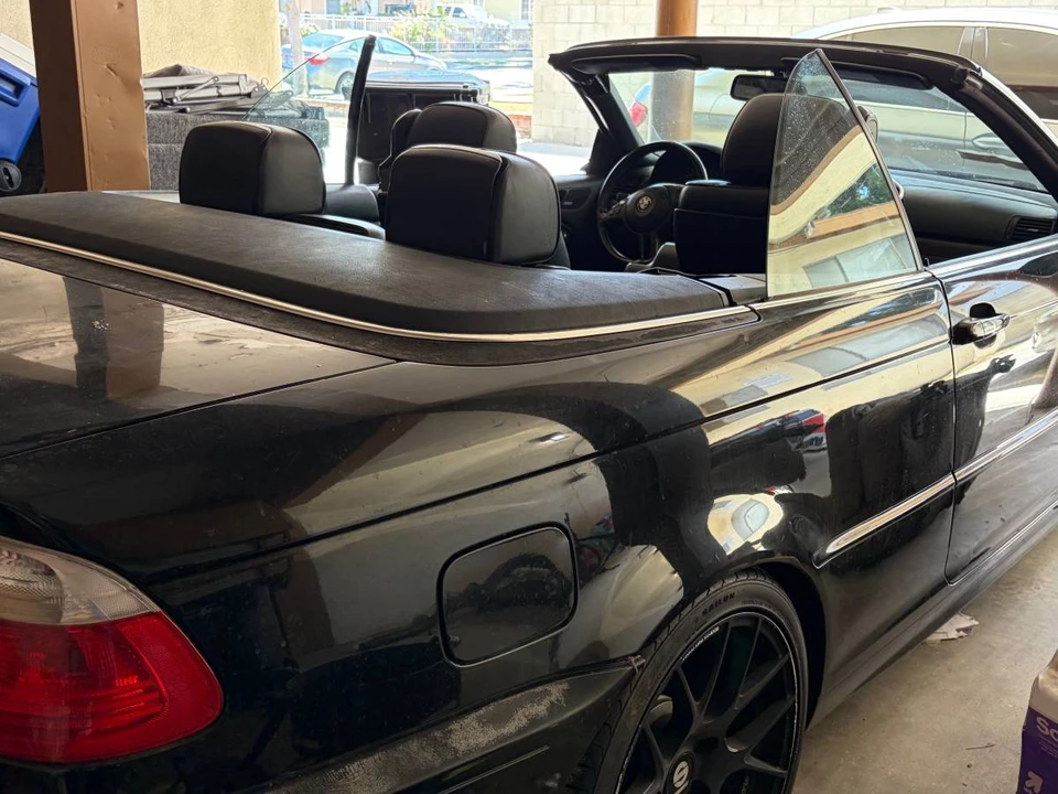 2003 BMW E46 330i & 330Ci - Image 9 of 9